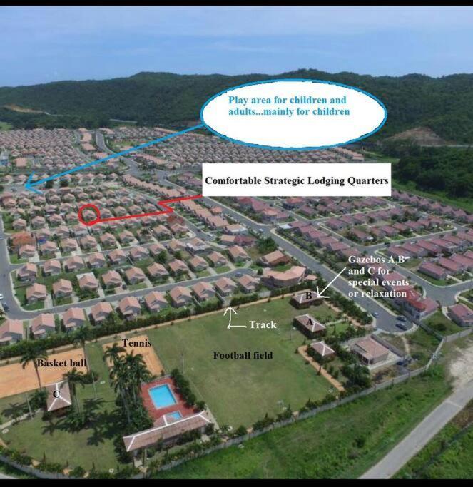 Comfortable Strategic Lodging Quarters Spanish Town Luaran gambar
