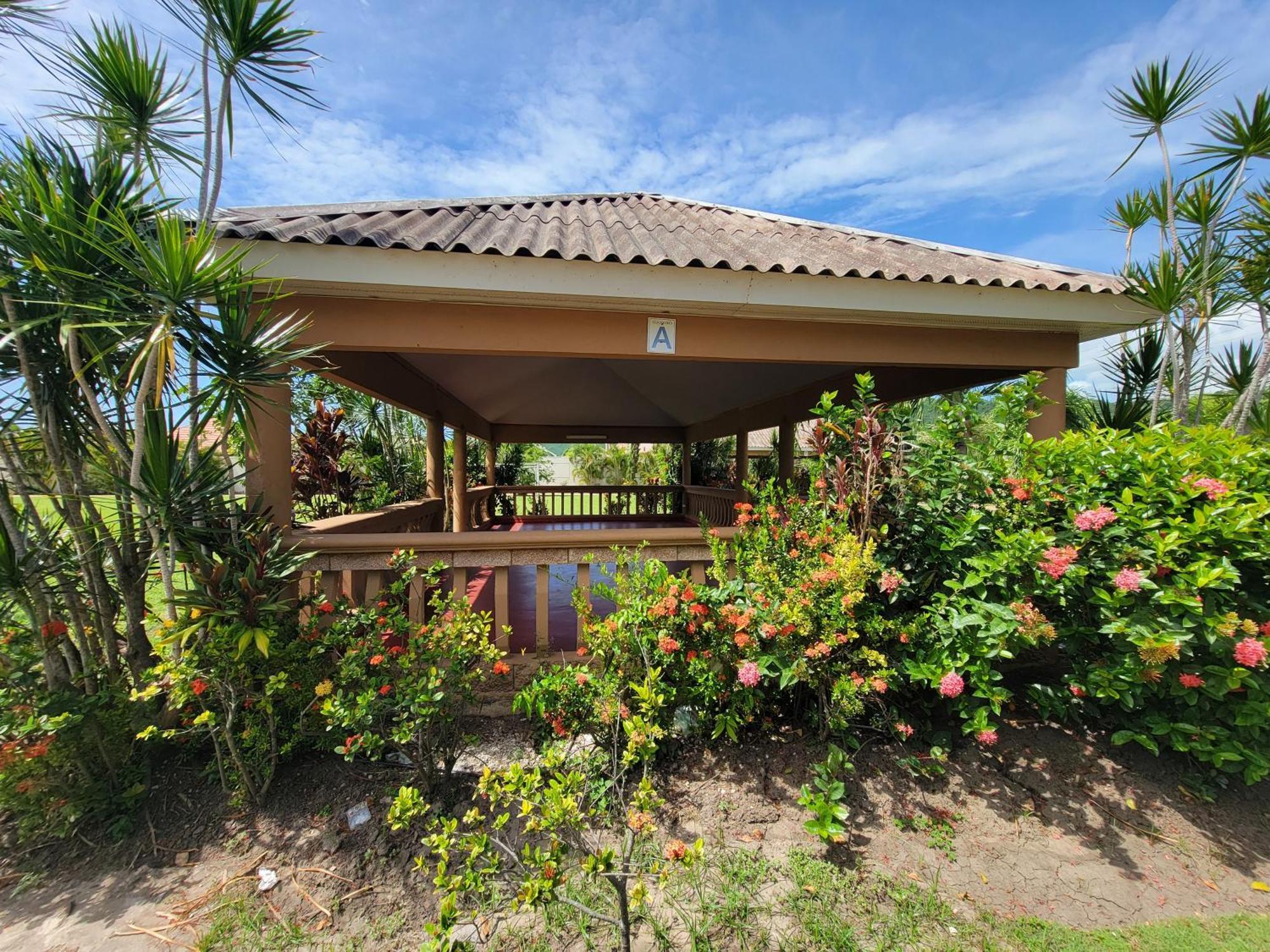 Comfortable Strategic Lodging Quarters Spanish Town Luaran gambar