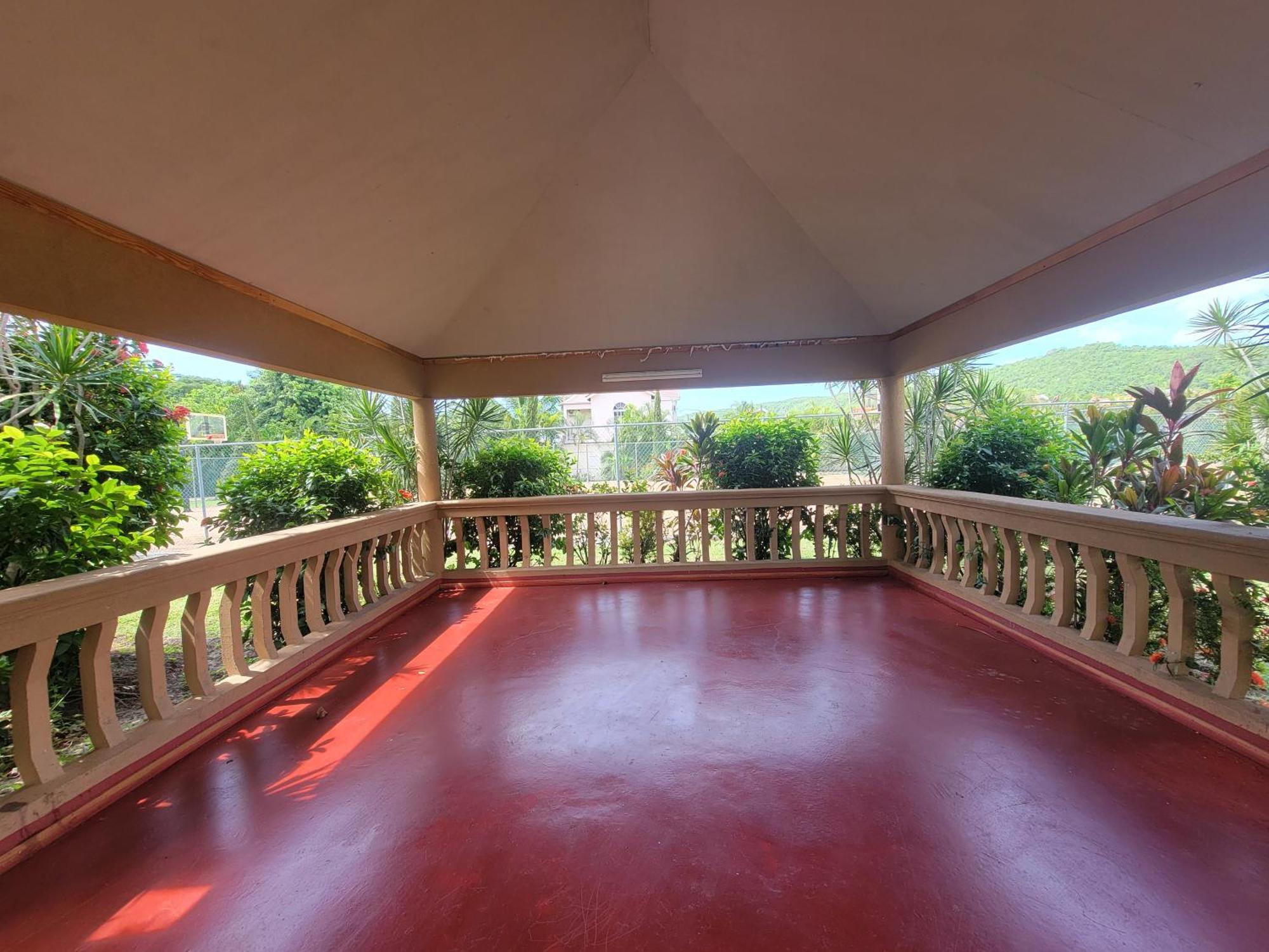 Comfortable Strategic Lodging Quarters Spanish Town Luaran gambar